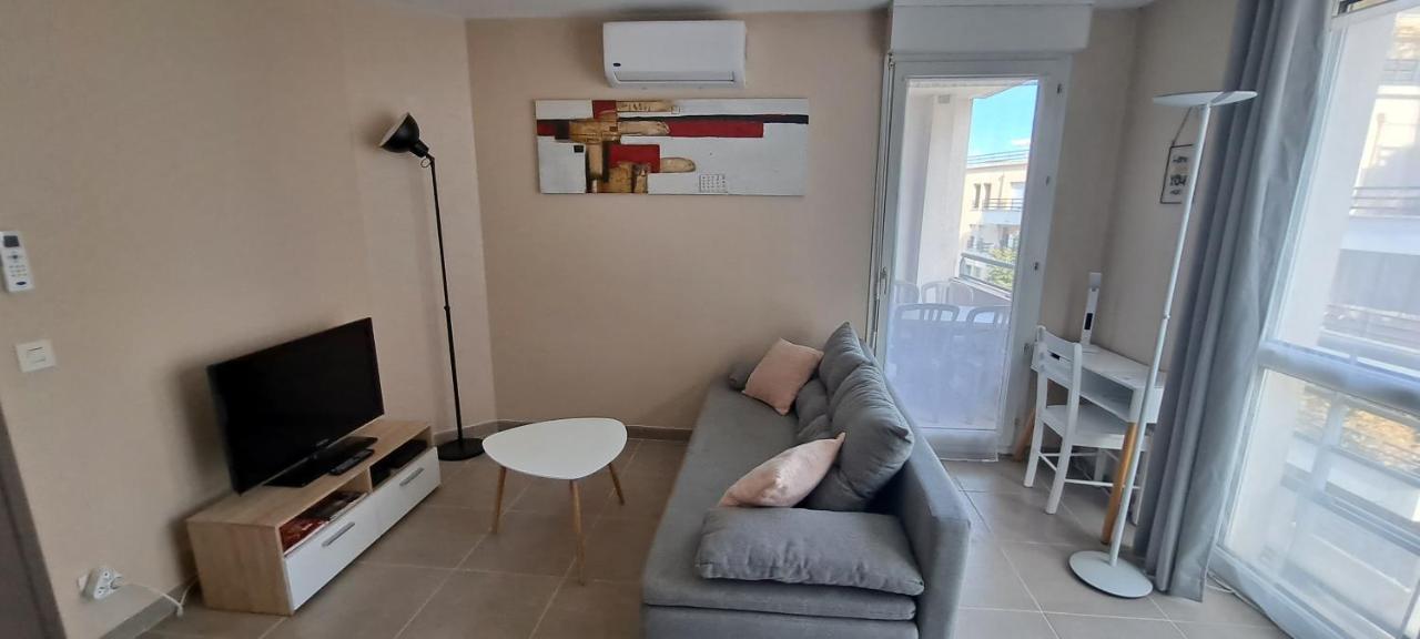 Appart T2 Standing Tout Confort Avec Balcon - Parking En Option Lyon Eksteriør billede